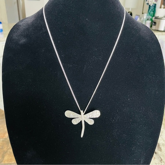 Large Dragonfly Hammered Charm Pendant 925 Solid Sterling Silver Necklac… - Picture 5 of 6
